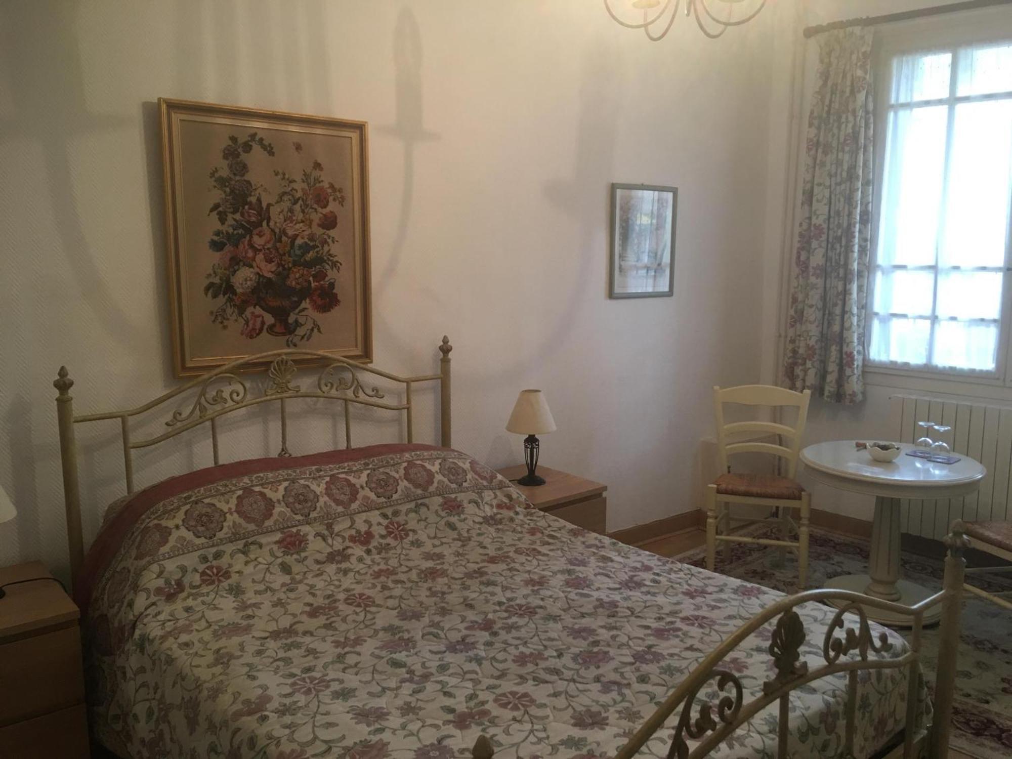 Poppys Chambres D'Hotes Сере Екстер'єр фото